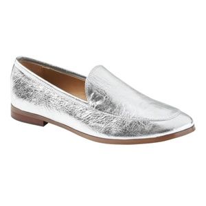 Banana Republic Demi Loafer SILVER WOW! Grab it!!!